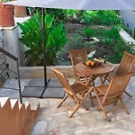 Guest House Ambient